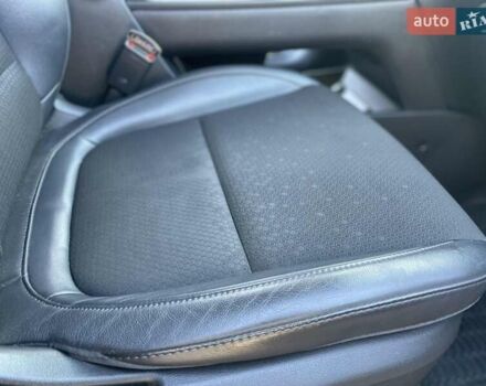 Белый Хендай Kona Electric, объемом двигателя 0 л и пробегом 111 тыс. км за 16500 $, фото 17 на Automoto.ua