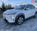 Белый Хендай Kona Electric, объемом двигателя 0 л и пробегом 111 тыс. км за 16500 $, фото 1 на Automoto.ua