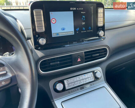 Білий Хендай Kona Electric, об'ємом двигуна 0 л та пробігом 118 тис. км за 17400 $, фото 18 на Automoto.ua