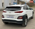 Белый Хендай Kona Electric, объемом двигателя 0 л и пробегом 166 тыс. км за 16900 $, фото 7 на Automoto.ua