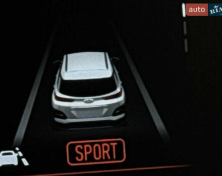 Белый Хендай Kona Electric, объемом двигателя 0 л и пробегом 103 тыс. км за 17999 $, фото 108 на Automoto.ua