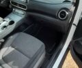 Білий Хендай Kona Electric, об'ємом двигуна 0 л та пробігом 71 тис. км за 17600 $, фото 26 на Automoto.ua