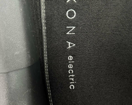 Білий Хендай Kona Electric, об'ємом двигуна 0 л та пробігом 59 тис. км за 17499 $, фото 38 на Automoto.ua