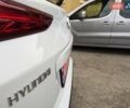Білий Хендай Kona Electric, об'ємом двигуна 0 л та пробігом 64 тис. км за 14950 $, фото 38 на Automoto.ua
