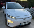 Белый Хендай Kona Electric, объемом двигателя 0 л и пробегом 47 тыс. км за 16100 $, фото 2 на Automoto.ua