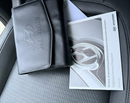 Белый Хендай Kona Electric, объемом двигателя 0 л и пробегом 96 тыс. км за 19500 $, фото 67 на Automoto.ua