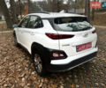 Белый Хендай Kona Electric, объемом двигателя 0 л и пробегом 59 тыс. км за 16900 $, фото 5 на Automoto.ua