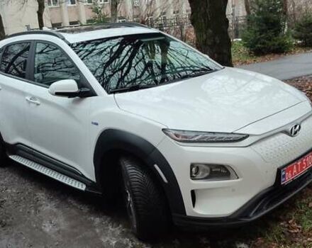 Білий Хендай Kona Electric, об'ємом двигуна 0 л та пробігом 59 тис. км за 23500 $, фото 9 на Automoto.ua