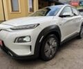 Білий Хендай Kona Electric, об'ємом двигуна 0 л та пробігом 64 тис. км за 14950 $, фото 1 на Automoto.ua