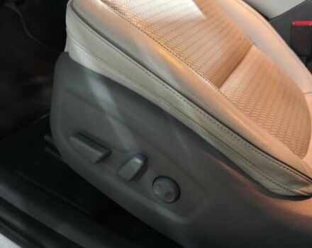 Білий Хендай Kona Electric, об'ємом двигуна 0 л та пробігом 78 тис. км за 17900 $, фото 38 на Automoto.ua