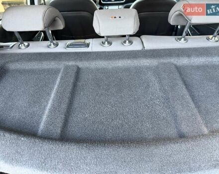 Білий Хендай Kona Electric, об'ємом двигуна 0 л та пробігом 64 тис. км за 14950 $, фото 121 на Automoto.ua