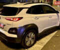 Белый Хендай Kona Electric, объемом двигателя 0 л и пробегом 115 тыс. км за 16900 $, фото 69 на Automoto.ua