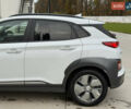 Белый Хендай Kona Electric, объемом двигателя 0 л и пробегом 96 тыс. км за 19500 $, фото 27 на Automoto.ua