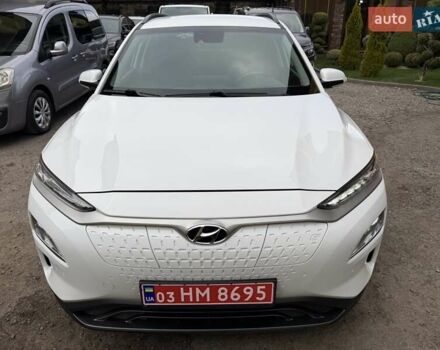 Білий Хендай Kona Electric, об'ємом двигуна 0 л та пробігом 64 тис. км за 14950 $, фото 12 на Automoto.ua