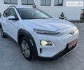 Белый Хендай Kona Electric, объемом двигателя 0 л и пробегом 88 тыс. км за 19400 $, фото 35 на Automoto.ua