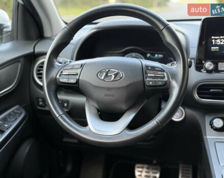 Белый Хендай Kona Electric, объемом двигателя 0 л и пробегом 150 тыс. км за 16960 $, фото 31 на Automoto.ua