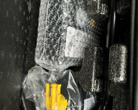 Белый Хендай Kona Electric, объемом двигателя 0 л и пробегом 58 тыс. км за 17499 $, фото 57 на Automoto.ua