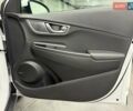 Белый Хендай Kona Electric, объемом двигателя 0 л и пробегом 92 тыс. км за 18983 $, фото 33 на Automoto.ua