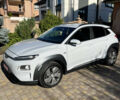 Белый Хендай Kona Electric, объемом двигателя 0 л и пробегом 88 тыс. км за 17900 $, фото 1 на Automoto.ua