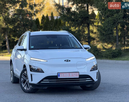 Белый Хендай Kona Electric, объемом двигателя 0 л и пробегом 80 тыс. км за 16900 $, фото 5 на Automoto.ua