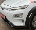 Білий Хендай Kona Electric, об'ємом двигуна 0 л та пробігом 102 тис. км за 15700 $, фото 10 на Automoto.ua