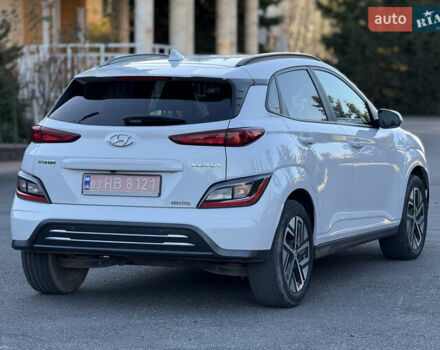 Белый Хендай Kona Electric, объемом двигателя 0 л и пробегом 80 тыс. км за 16900 $, фото 11 на Automoto.ua