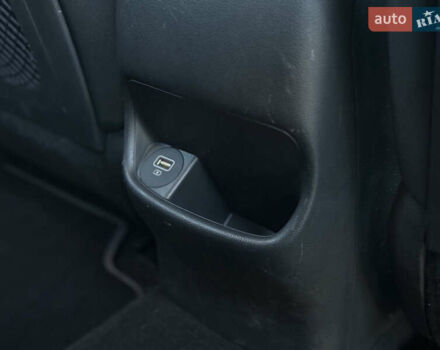 Белый Хендай Kona Electric, объемом двигателя 0 л и пробегом 80 тыс. км за 16900 $, фото 33 на Automoto.ua