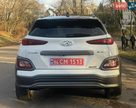 Білий Хендай Kona Electric, об'ємом двигуна 0 л та пробігом 125 тис. км за 17800 $, фото 5 на Automoto.ua