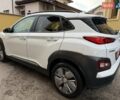 Білий Хендай Kona Electric, об'ємом двигуна 0 л та пробігом 64 тис. км за 14950 $, фото 4 на Automoto.ua
