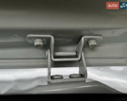 Белый Хендай Kona Electric, объемом двигателя 0 л и пробегом 103 тыс. км за 17999 $, фото 68 на Automoto.ua