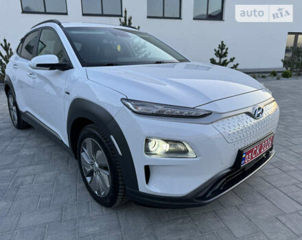 Білий Хендай Kona Electric, об'ємом двигуна 0 л та пробігом 88 тис. км за 19200 $, фото 34 на Automoto.ua