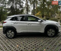 Белый Хендай Kona Electric, объемом двигателя 0 л и пробегом 103 тыс. км за 17999 $, фото 5 на Automoto.ua