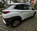 Белый Хендай Kona Electric, объемом двигателя 0 л и пробегом 103 тыс. км за 17999 $, фото 31 на Automoto.ua