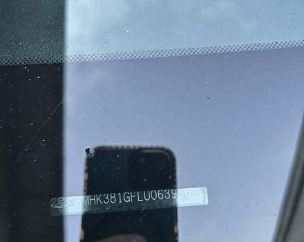 Белый Хендай Kona Electric, объемом двигателя 0 л и пробегом 115 тыс. км за 16900 $, фото 17 на Automoto.ua