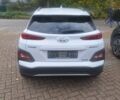 Белый Хендай Kona Electric, объемом двигателя 0 л и пробегом 124 тыс. км за 17600 $, фото 1 на Automoto.ua