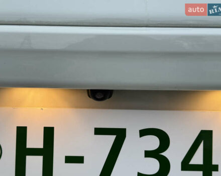 Белый Хендай Kona Electric, объемом двигателя 0 л и пробегом 96 тыс. км за 19500 $, фото 19 на Automoto.ua