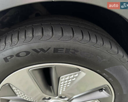 Белый Хендай Kona Electric, объемом двигателя 0 л и пробегом 103 тыс. км за 17999 $, фото 37 на Automoto.ua