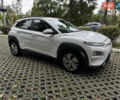 Белый Хендай Kona Electric, объемом двигателя 0 л и пробегом 103 тыс. км за 17999 $, фото 10 на Automoto.ua