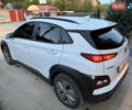 Белый Хендай Kona Electric, объемом двигателя 0 л и пробегом 47 тыс. км за 16100 $, фото 7 на Automoto.ua