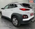 Белый Хендай Kona Electric, объемом двигателя 0 л и пробегом 92 тыс. км за 18983 $, фото 3 на Automoto.ua
