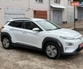 Білий Хендай Kona Electric, об'ємом двигуна 0 л та пробігом 102 тис. км за 15700 $, фото 1 на Automoto.ua