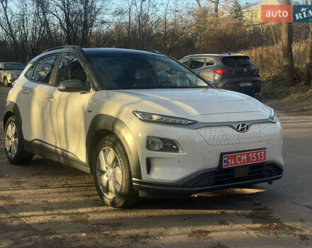 Білий Хендай Kona Electric, об'ємом двигуна 0 л та пробігом 125 тис. км за 17800 $, фото 2 на Automoto.ua