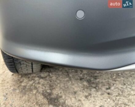 Білий Хендай Kona Electric, об'ємом двигуна 0 л та пробігом 64 тис. км за 14950 $, фото 39 на Automoto.ua