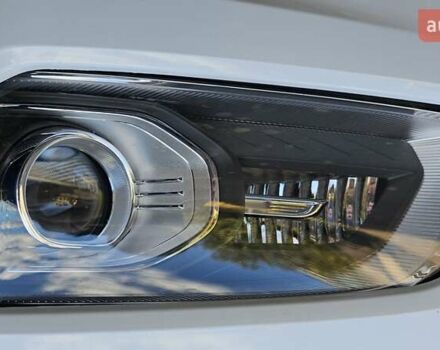 Белый Хендай Kona Electric, объемом двигателя 0 л и пробегом 44 тыс. км за 17450 $, фото 22 на Automoto.ua