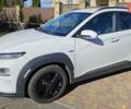Белый Хендай Kona Electric, объемом двигателя 0 л и пробегом 44 тыс. км за 17450 $, фото 1 на Automoto.ua