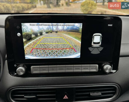 Белый Хендай Kona Electric, объемом двигателя 0 л и пробегом 58 тыс. км за 17499 $, фото 90 на Automoto.ua