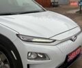 Білий Хендай Kona Electric, об'ємом двигуна 0 л та пробігом 102 тис. км за 15700 $, фото 11 на Automoto.ua