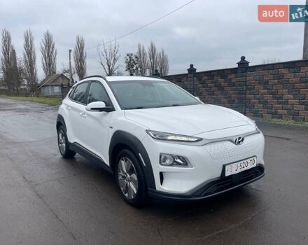 Білий Хендай Kona Electric, об'ємом двигуна 0 л та пробігом 158 тис. км за 16500 $, фото 6 на Automoto.ua