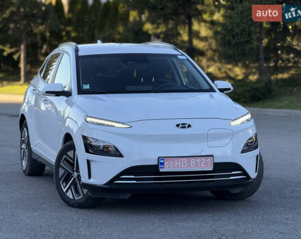 Белый Хендай Kona Electric, объемом двигателя 0 л и пробегом 80 тыс. км за 16900 $, фото 3 на Automoto.ua