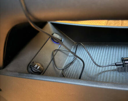 Белый Хендай Kona Electric, объемом двигателя 0 л и пробегом 47 тыс. км за 16100 $, фото 12 на Automoto.ua